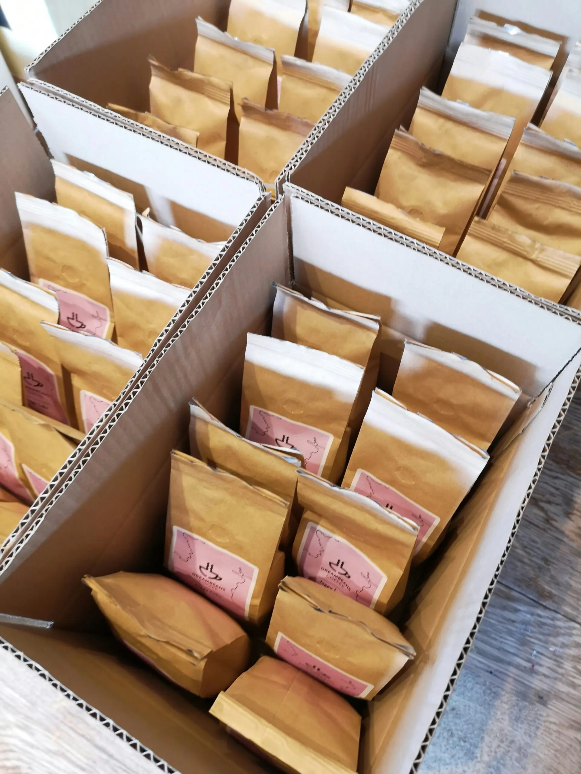 Recyclable paper material ready for bag production